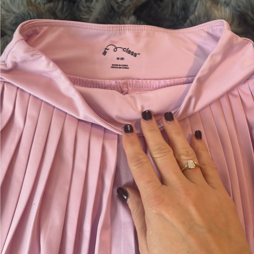 Target Art Class light woven pleated skort